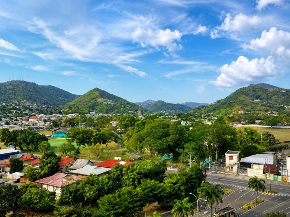 View (from property/room), City view, Mountain view