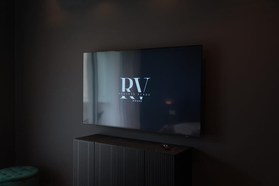 Communal lounge/ TV room, TV and multimedia, Evening entertainment