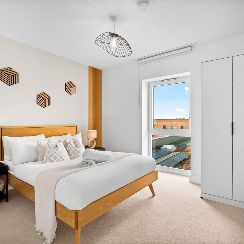 Bed, Bedroom, wardrobe