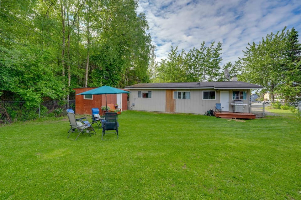 Family Friendly! Anchorage Haven w/ Private Yard Apartment in Anchorage
