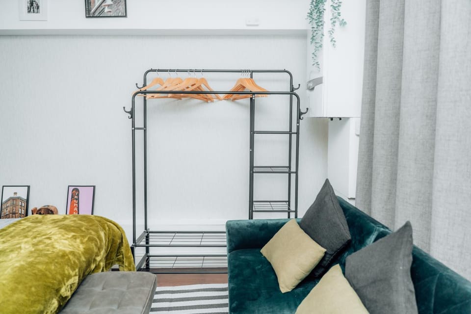 2 Bedroom Apartment - 192 Brick Lane Apartment in London Borough of Hackney