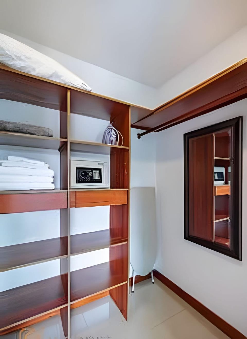 Provenza High Floor • Pool & Gym • Coworking Apartment in Medellin