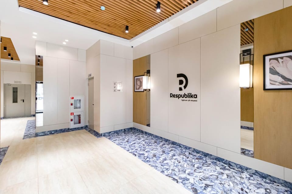 Стильная квартира в жк Республика возле Грин Мола и Хан Шатыра Apartment in Kazakhstan