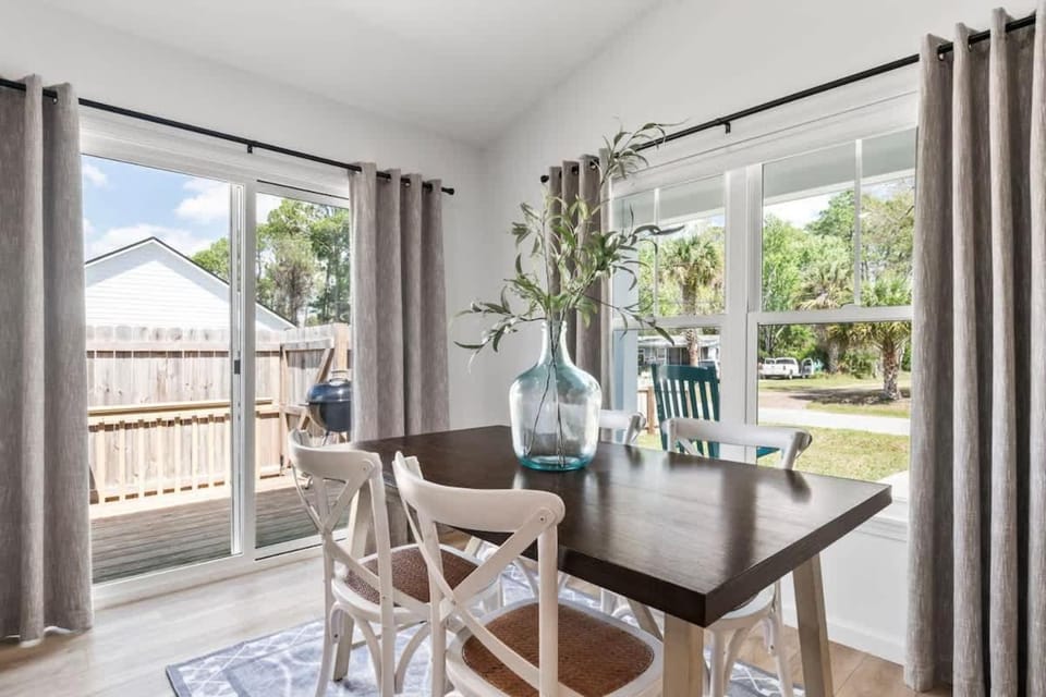 Tropical Summer Getaway - Team Joseph Ellen House in Saint Augustine
