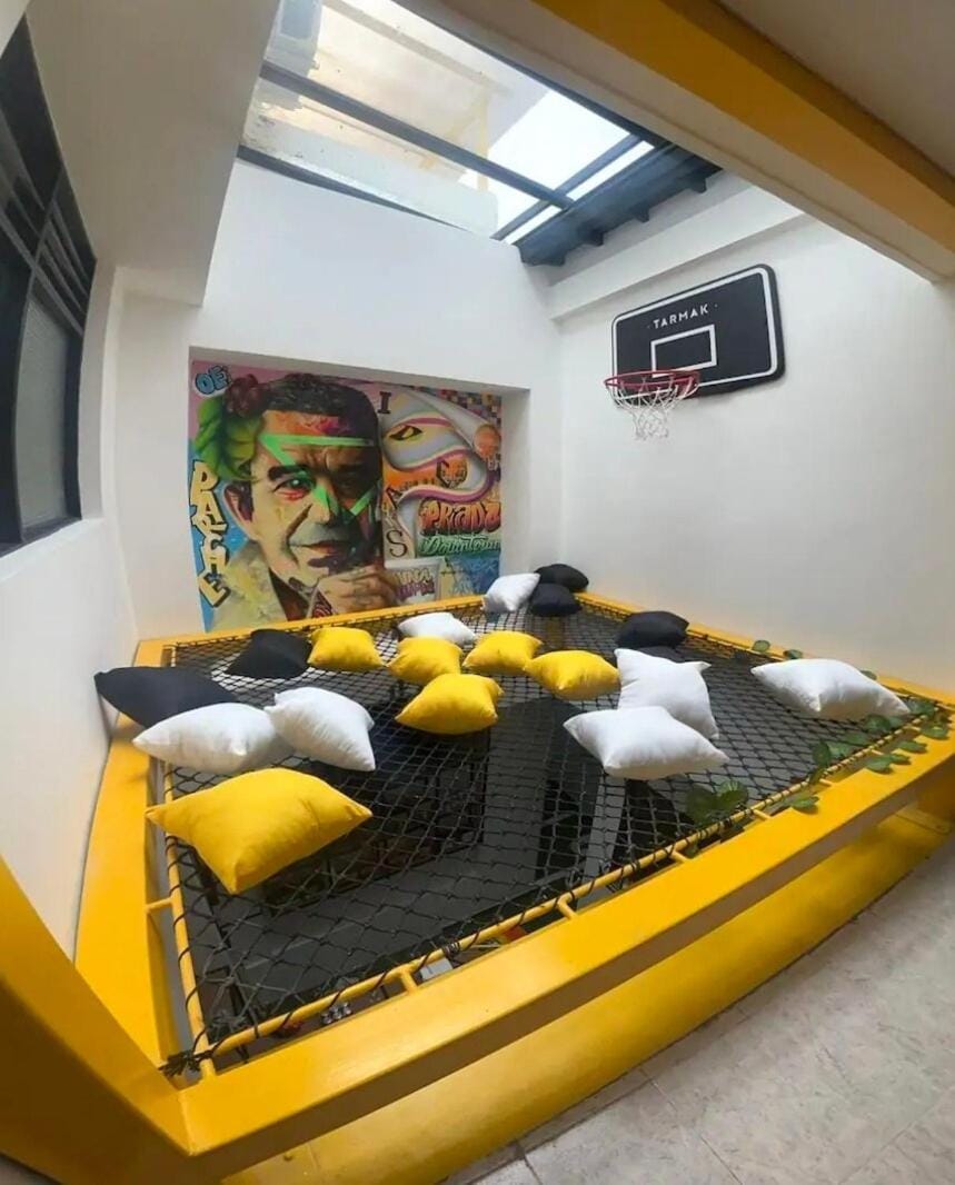 Girasol cozy Room in Medellin Apartment in Medellin