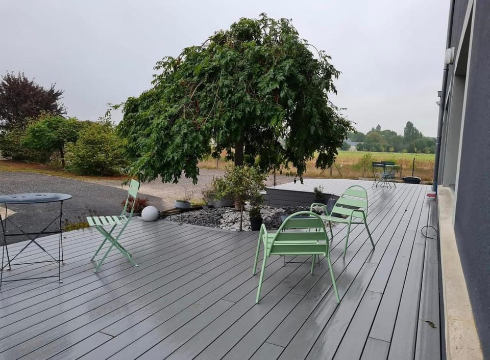 le jardin & la cour Apartment in Centre-Val de Loire