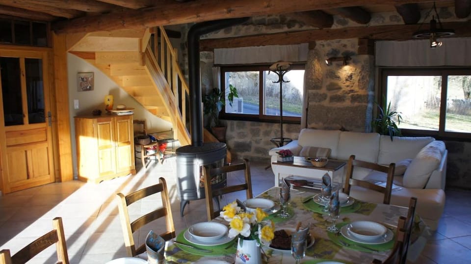Promo d'été au gîte A l'Abri du Temps House in Occitanie