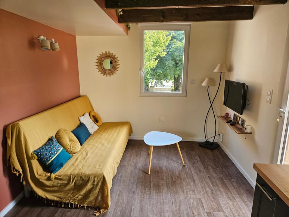 Appartement avec terrasse-Bozouls #casadeltraouc Apartment in Occitanie