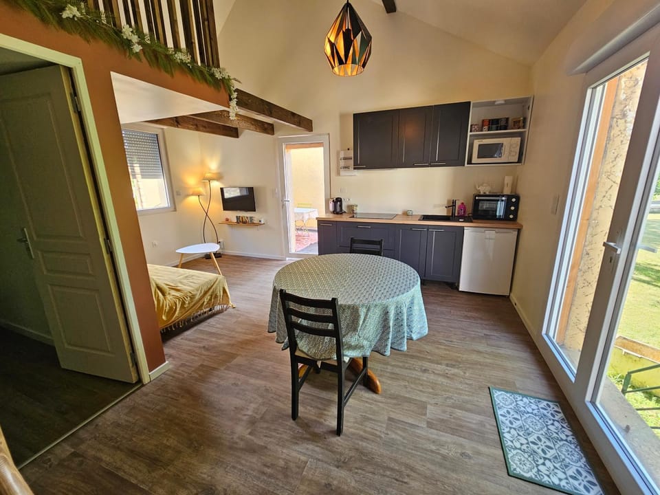 Appartement avec terrasse-Bozouls #casadeltraouc Apartment in Occitanie