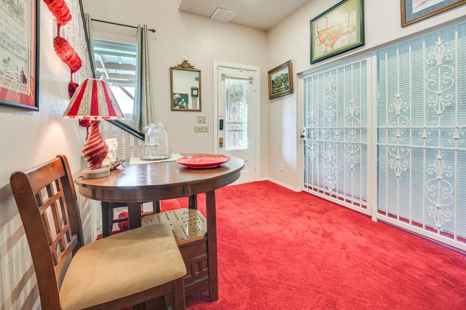 1 Mi to Sheppard AFB! 'Treetop Manor' w/ Patio House in Wichita Falls