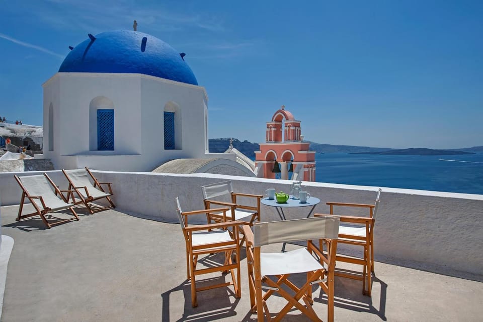 Patio, Nearby landmark, Day, Natural landscape, View (from property/room), Balcony/Terrace, Dining area, Sea view