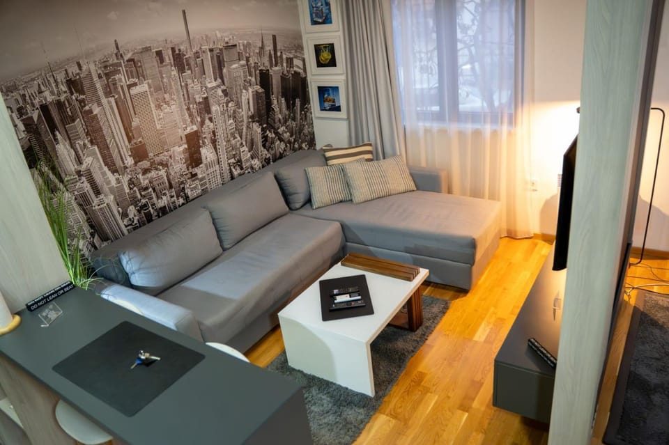 Mac Number One City Center Designer Apartment Apartment in Serbia