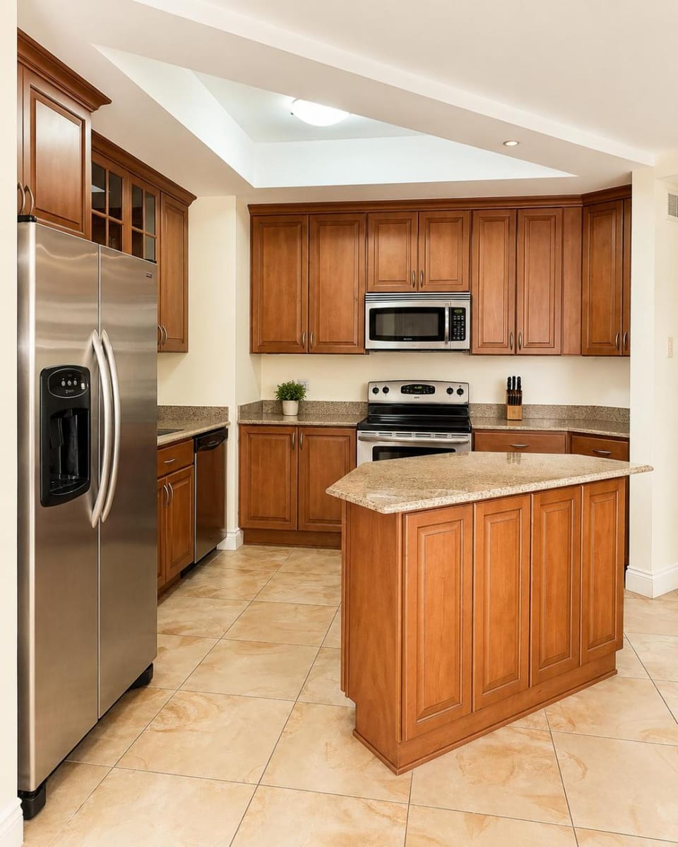 Kitchen or kitchenette, kitchen