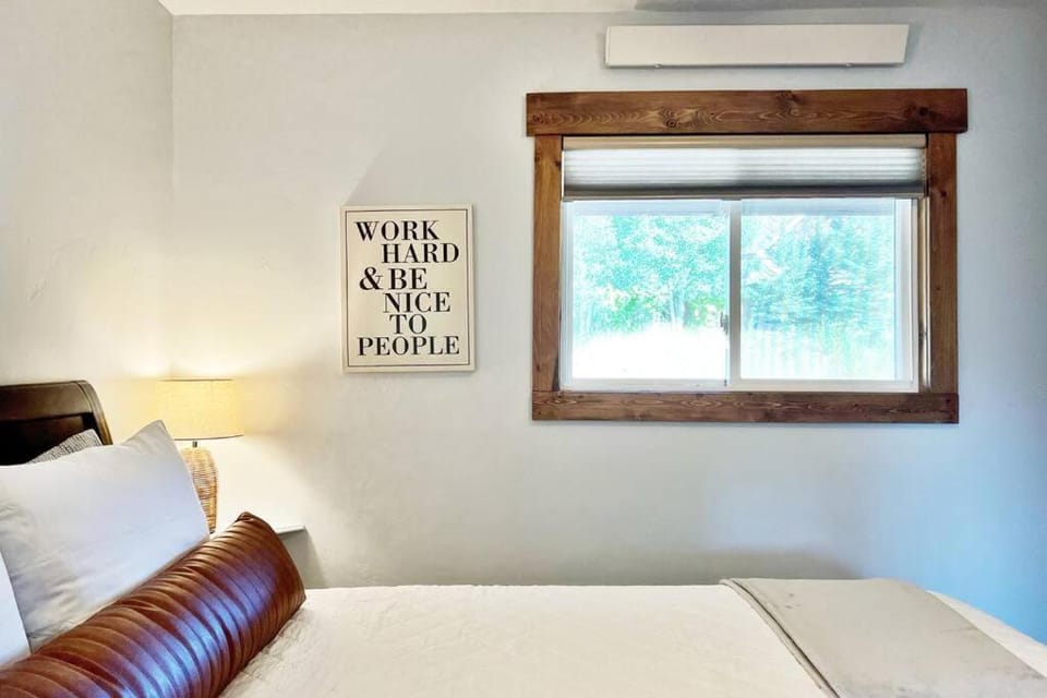 Yampa Valley Viewhaus House in Steamboat Springs