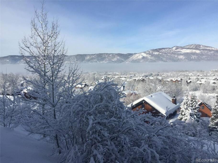 Yampa Valley Viewhaus House in Steamboat Springs