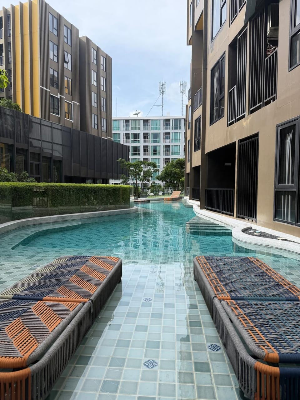 Swimming pool