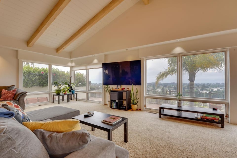 Ocean View + Private Garden: Santa Cruz Home House in San Francisco Bay Area