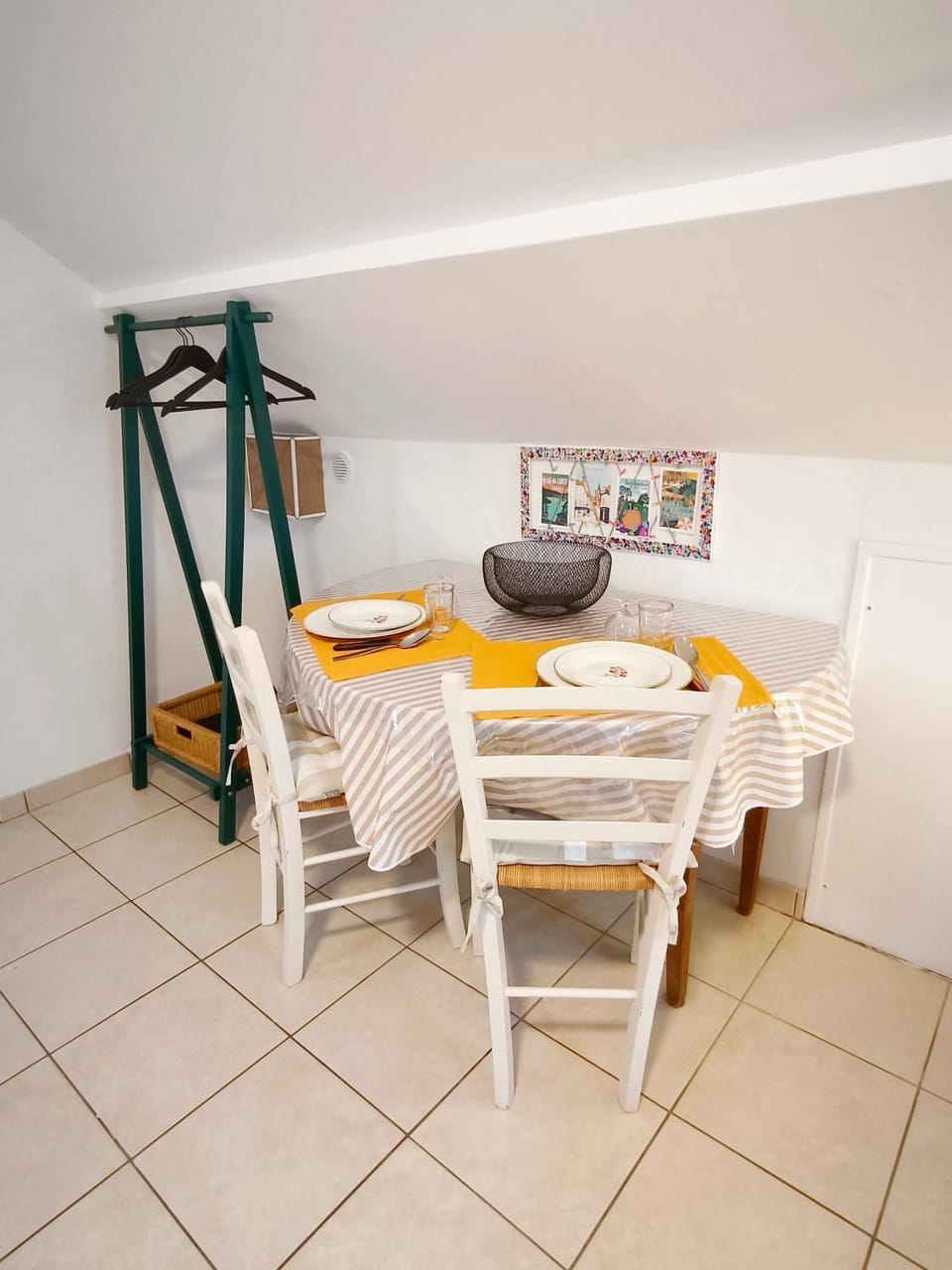 La Parenthèse Pop Apartment in Nouvelle-Aquitaine