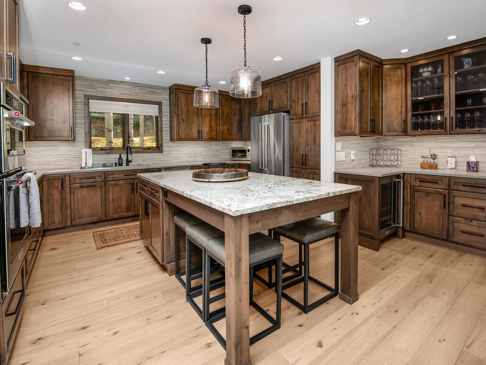 GreenHill Court Chalet House in Vail
