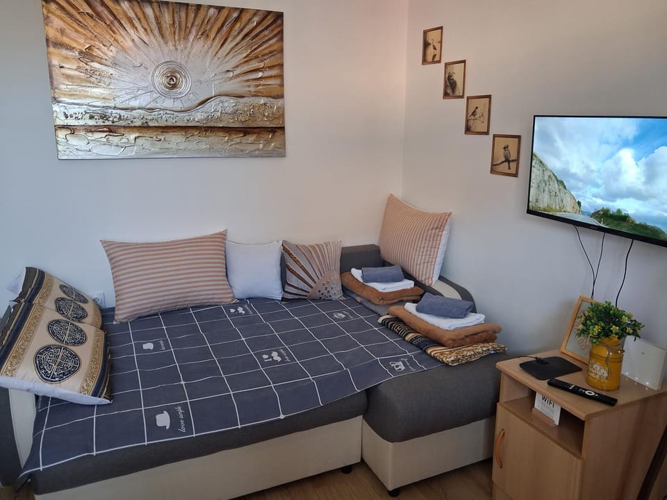 Sunshine Apartment in Serbia