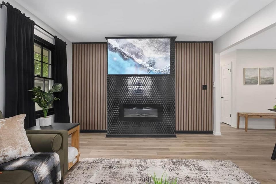Summit Social House | Game Room | King Beds House in Lees Summit