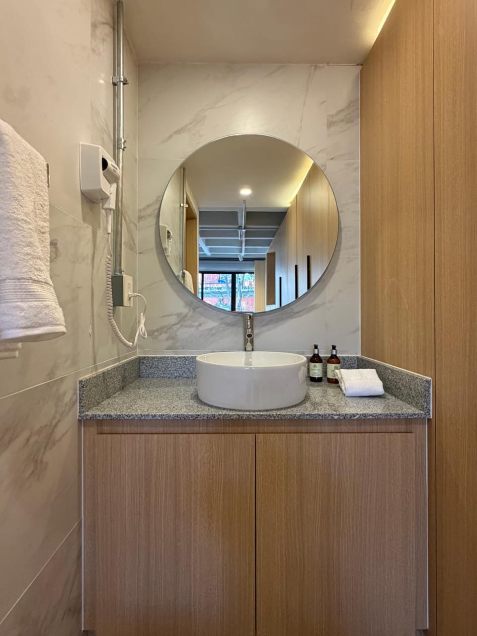 Praga Suites 1 New 1BR Fast WiFi Great Location Apartment in Mexico City
