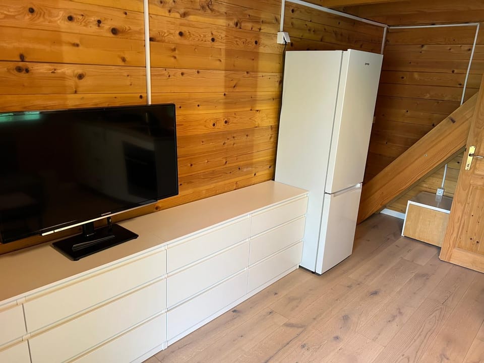 Drveni bungalov sa natkrivenom terasom Apartment in Federation of Bosnia and Herzegovina