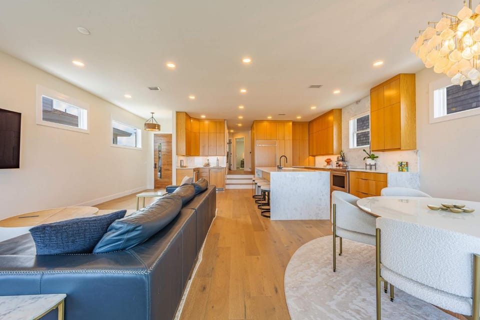 Seaview Serenity - Team Joseph Ellen House in Neptune Beach