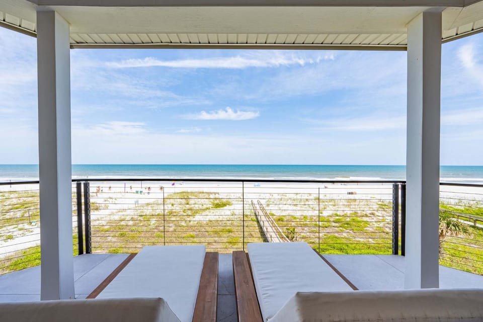 Seaview Serenity - Team Joseph Ellen House in Neptune Beach