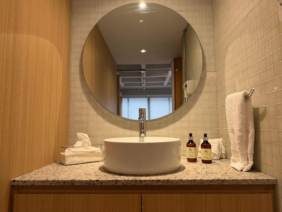 Praga Suites 4 Cozy 1BR Great Location Fast WiFi Apartment in Mexico City