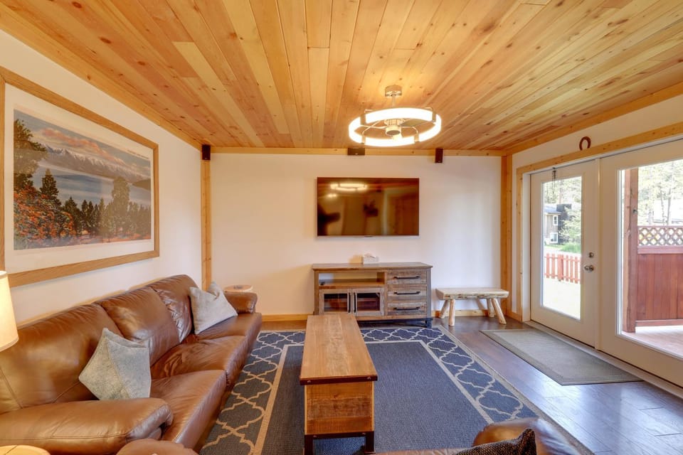 Walk to Flathead Lake! Home w/ Deck & Fenced Yard! House in Lakeside