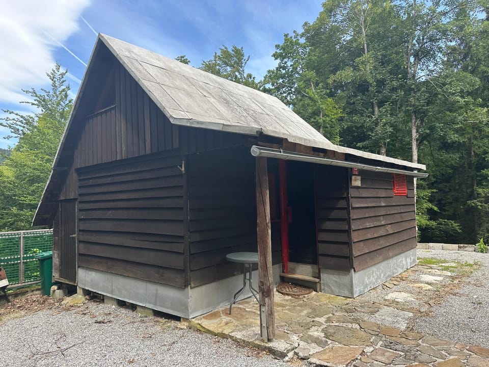 Property building, Day
