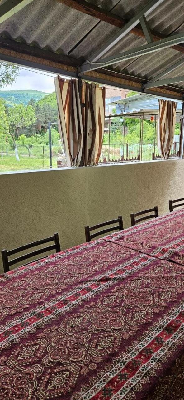 Rich Garden House House in Armenia