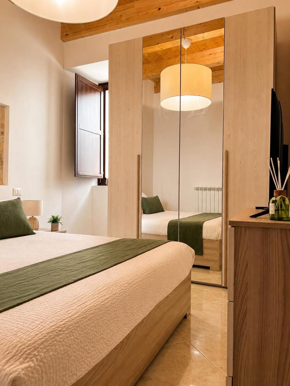 Suite San Berardino - nel centro storico Apartment in L'Aquila