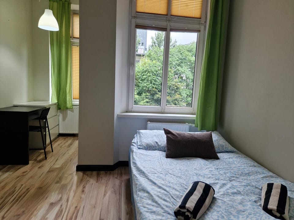 View (from property/room), Photo of the whole room, Bedroom