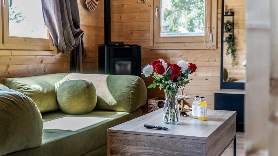 Bosquet Secret Chalet in Wallonia, Belgium