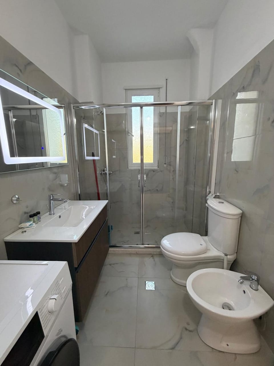 Shower, Toilet, Bathroom, bidet
