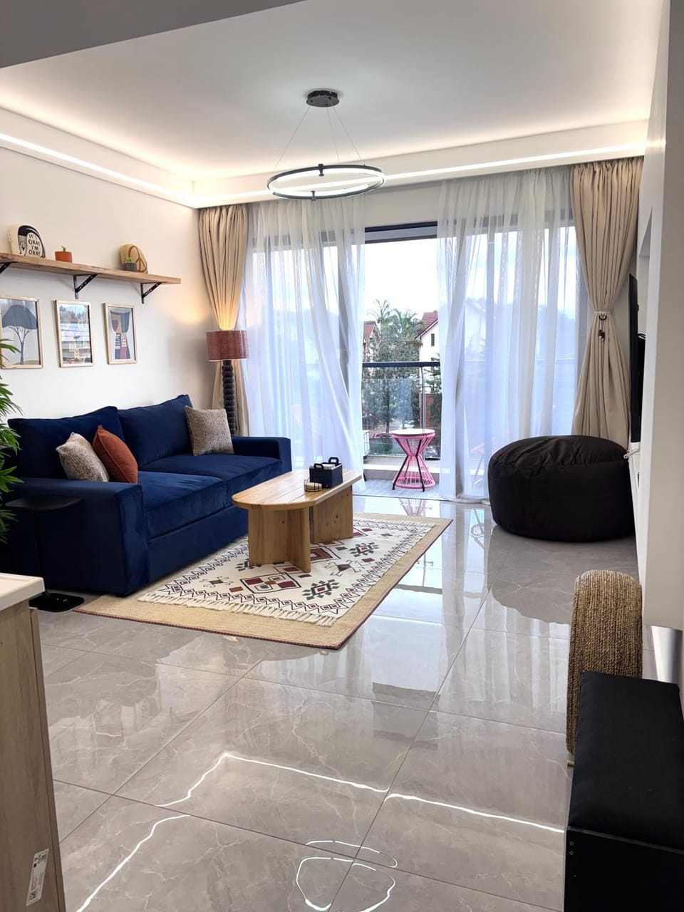 Property building, View (from property/room), Living room, Photo of the whole room, Decorative detail, Seating area, City view