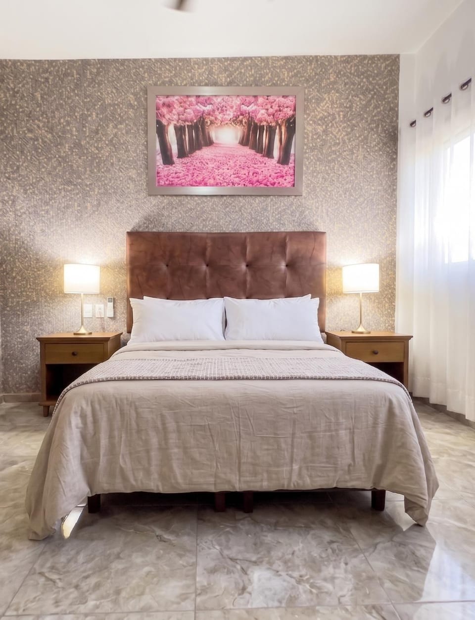 Bed, Photo of the whole room