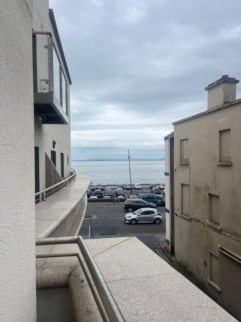 Salthill Haven Sleeps 5 with a Sea View Apartment in Galway