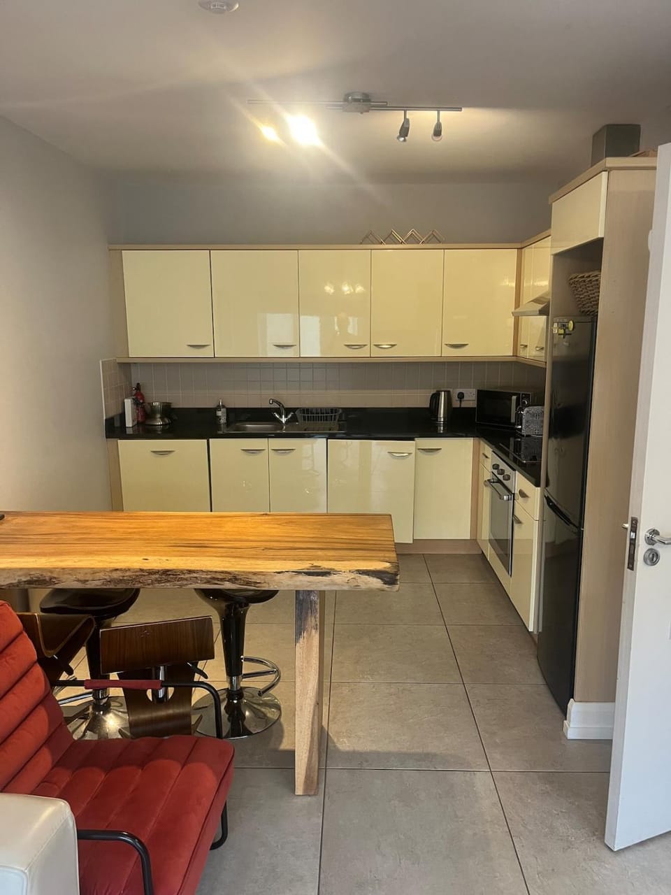 Salthill Haven Sleeps 5 with a Sea View Apartment in Galway
