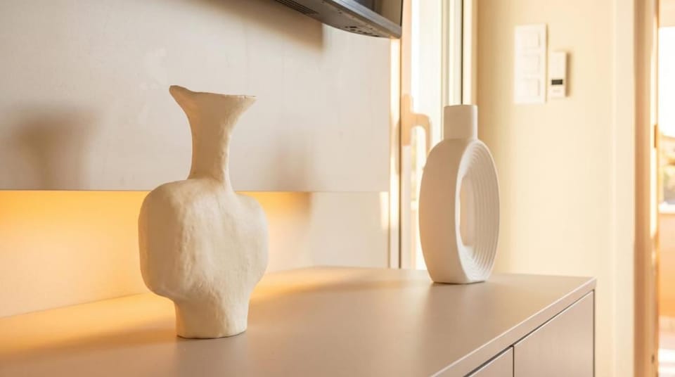 Sunset Sea View Suite Apartment in Alimos