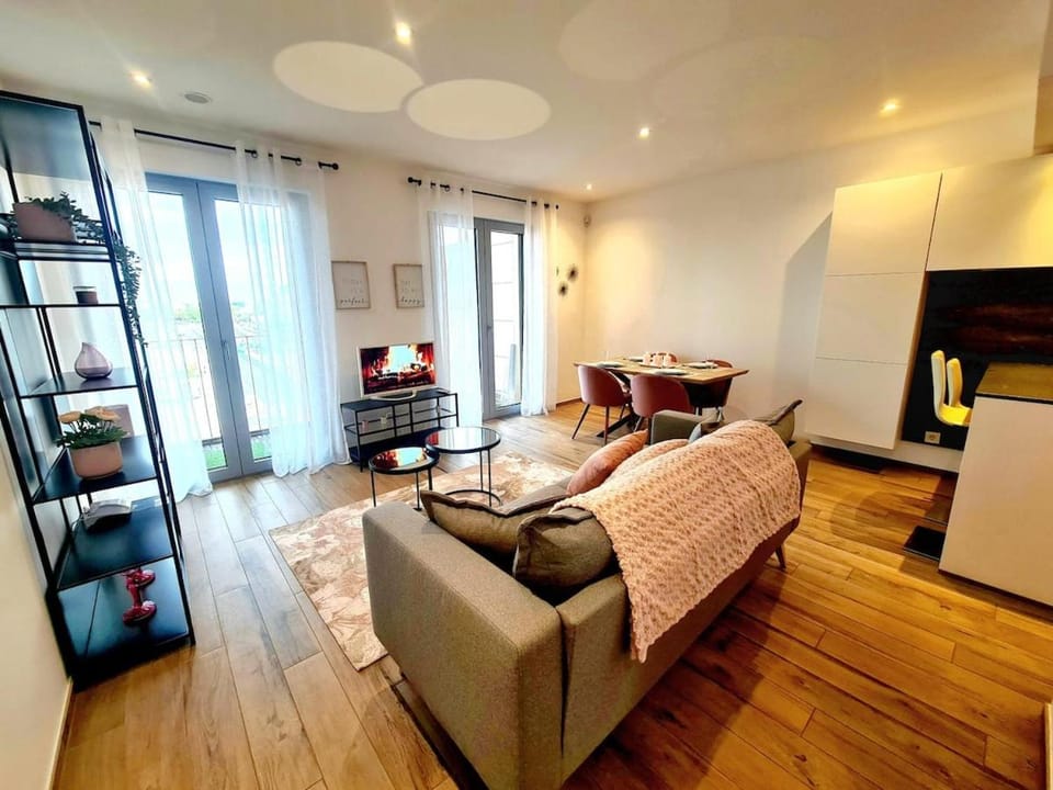 Sophisticated 2BR w terrace&parking spaces Apartment in Luxembourg