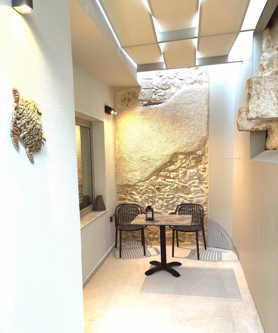 Patio, Seating area, Dining area