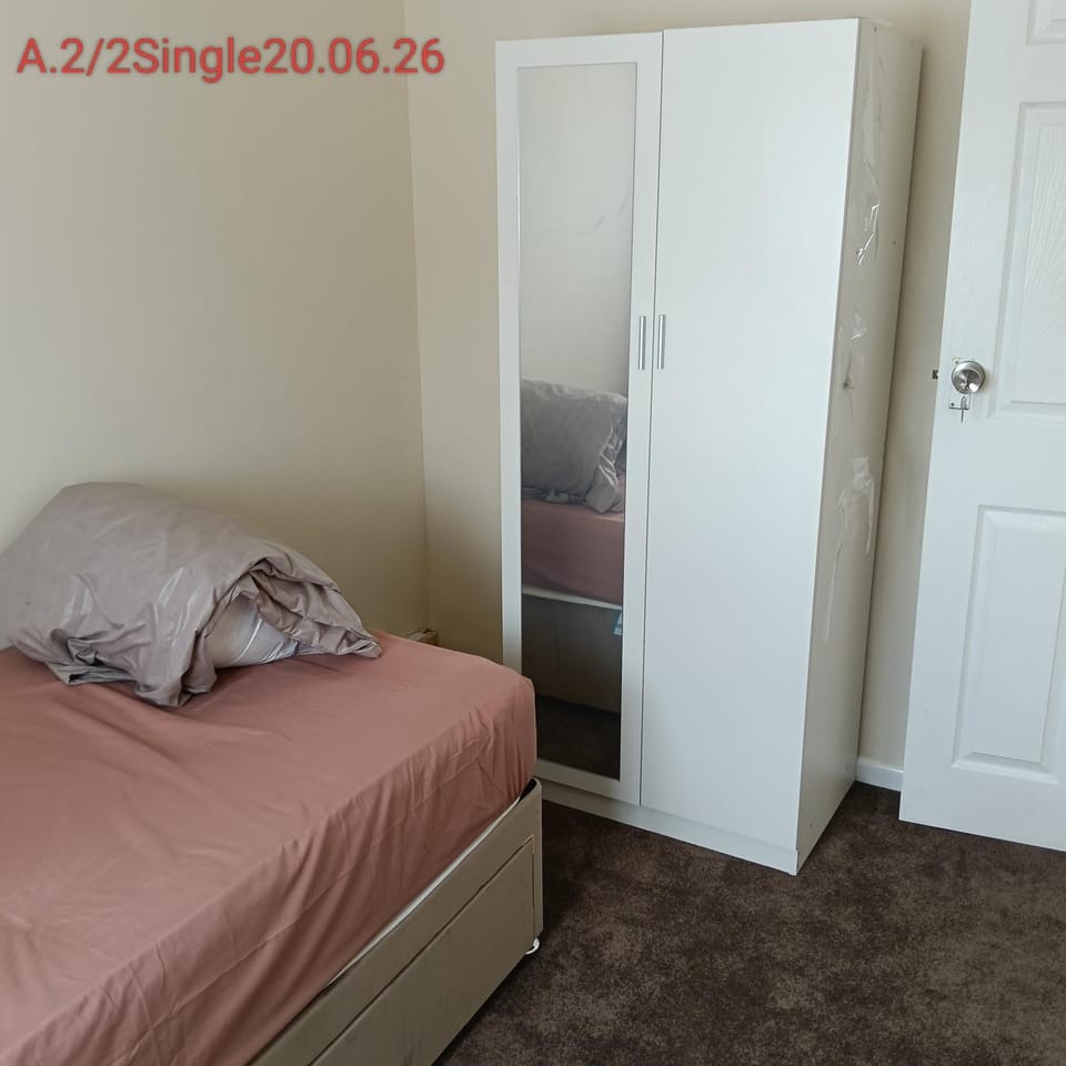 Bed, Bedroom, wardrobe