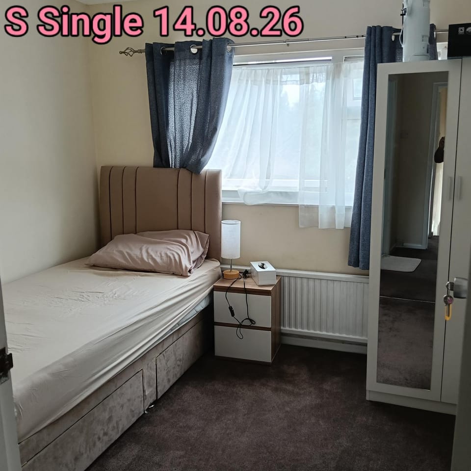 Bed, Photo of the whole room, Bedroom, Guests, Breakfast, internet