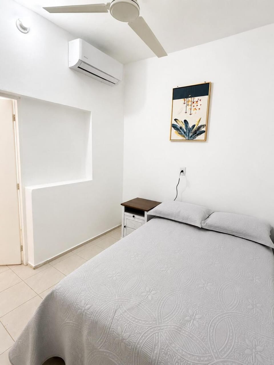2-Bedroom Apartment with AC - 5 min from Malecón Apartment in Mazatlan