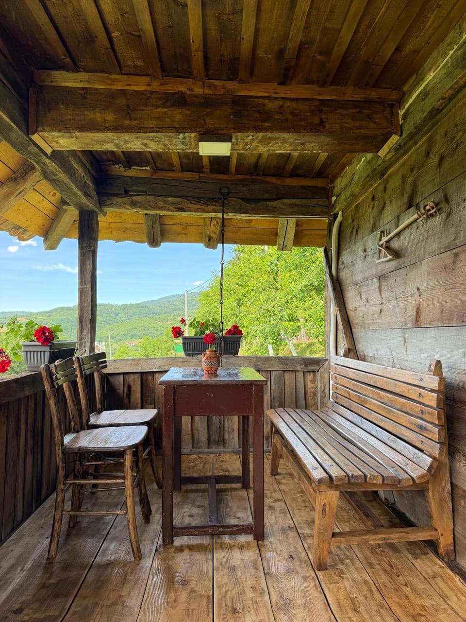 Natural landscape, View (from property/room), Balcony/Terrace, Dining area