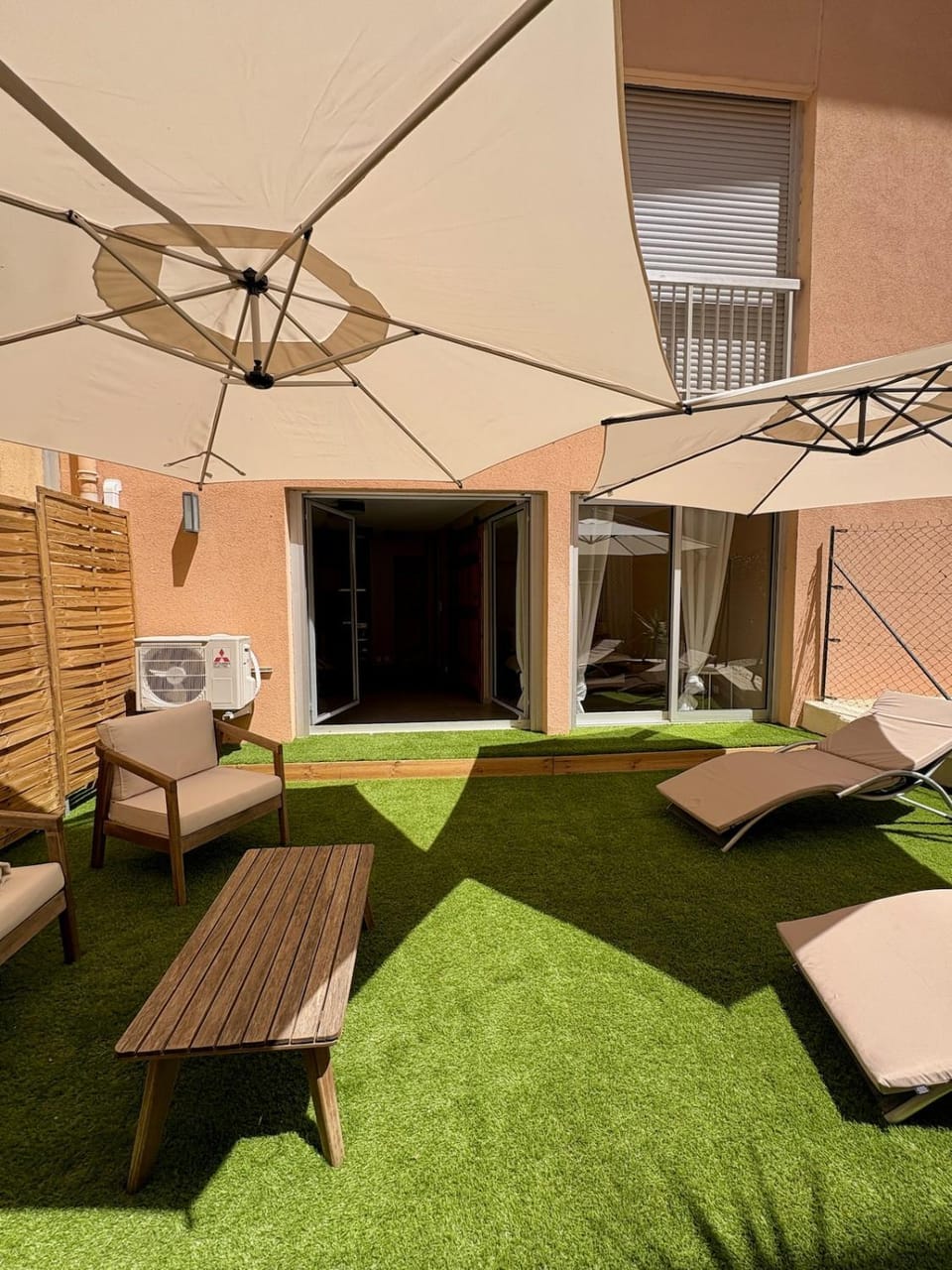 Sunny Terrace Apartment Apartment in Sainte-Maxime