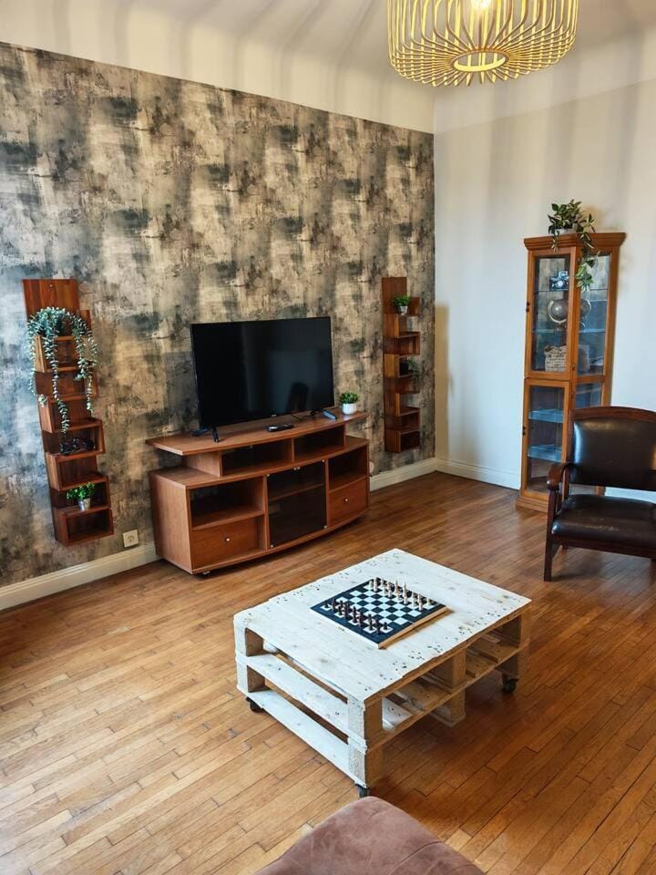 Le Meublé à Metz - Appartement jusqu'à 4 personnes Apartment in Metz